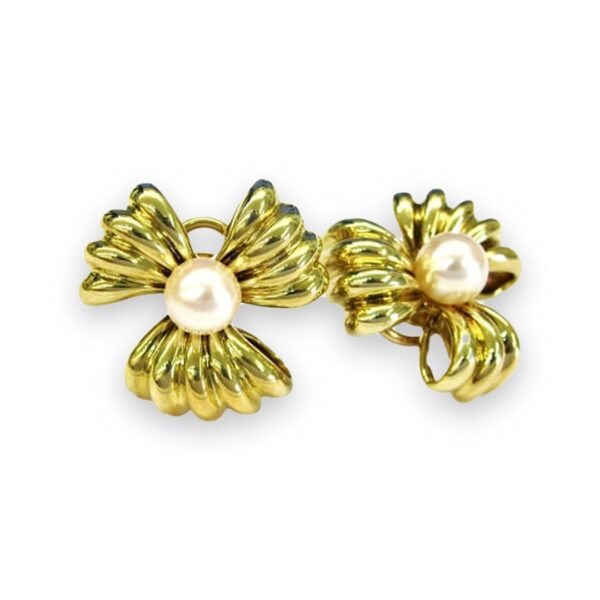 Ladies Estate Earrings