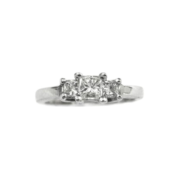 Ladies Engagement Ring