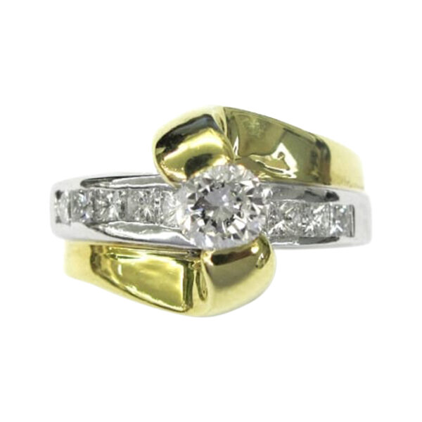 Ladies Diamond Ring