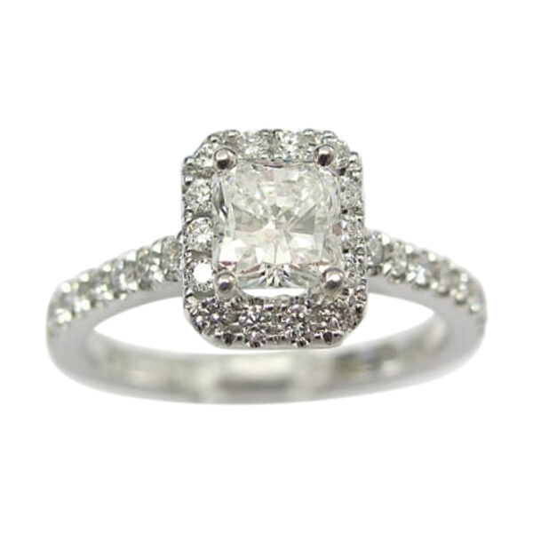 Ladies Engagement Ring