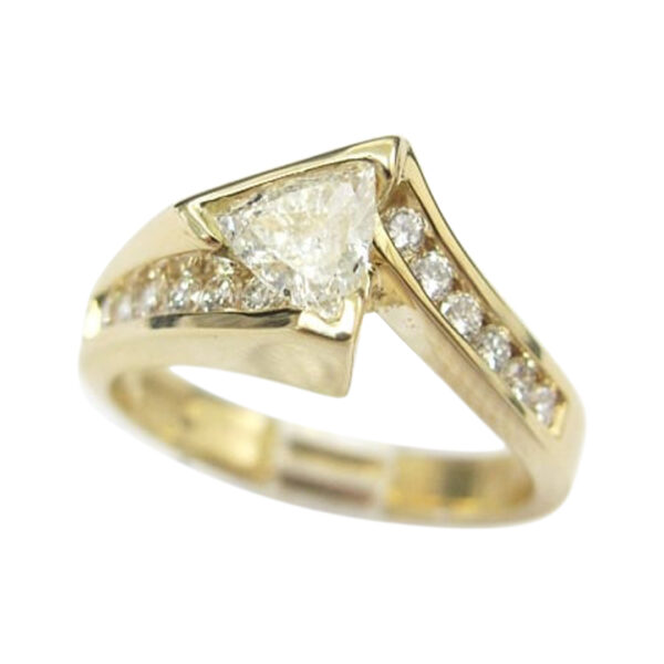 Ladies Engagement Ring - Image 2