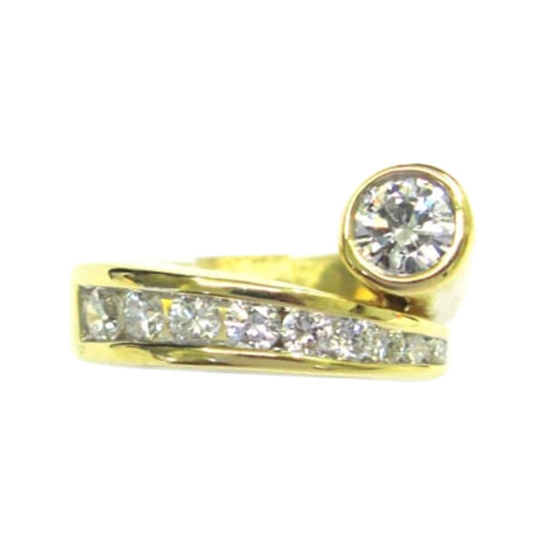 Ladies Diamond Ring