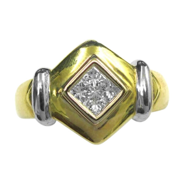 Ladies Diamond Ring - Image 2