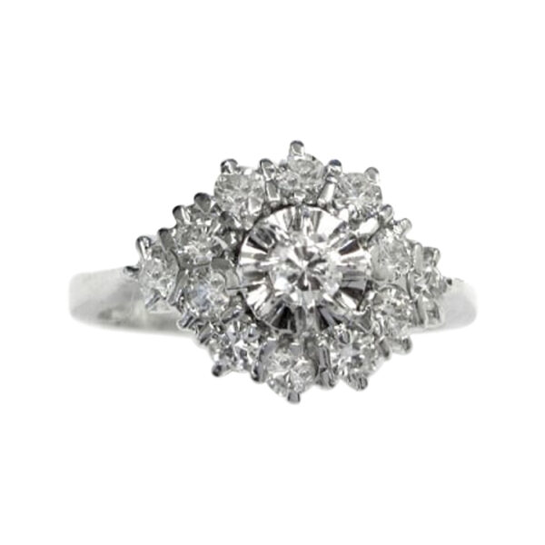 Ladies Engagement Ring