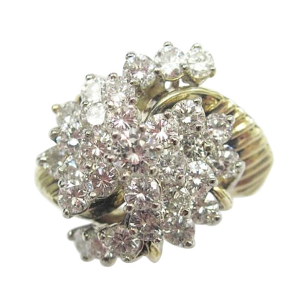 Ladies Diamond Ring