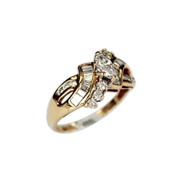 Ladies Engagement Ring - Image 2