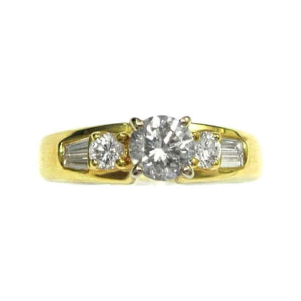 Ladies Engagement Ring